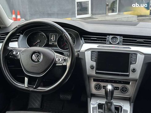 Volkswagen Passat 2016 - фото 20