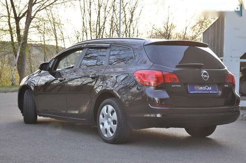 Opel Astra 2012 - фото 8