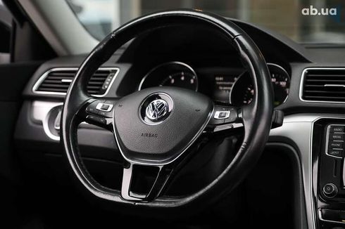 Volkswagen Passat 2018 - фото 14