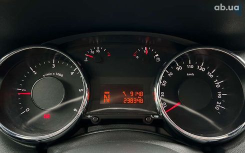 Peugeot 5008 2011 - фото 15