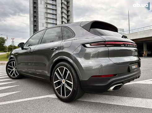 Porsche Cayenne 2024 - фото 9
