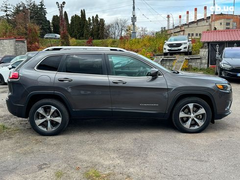 Jeep Cherokee 2018 серый - фото 5