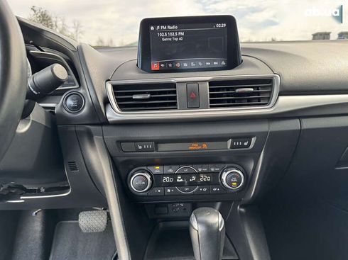Mazda 3 2018 - фото 15