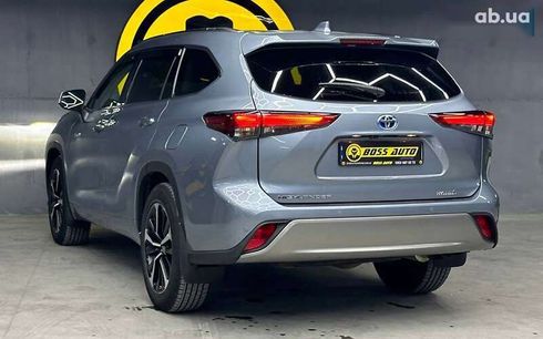 Toyota Highlander 2021 - фото 4