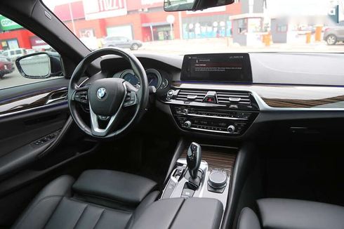 BMW 5 серия 2018 - фото 11