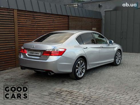 Honda Accord 2013 - фото 7