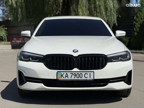 BMW 5 серия 2020 - фото 19