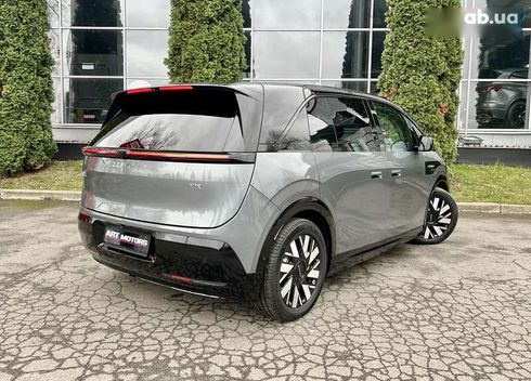 Zeekr Mix 2024 - фото 3