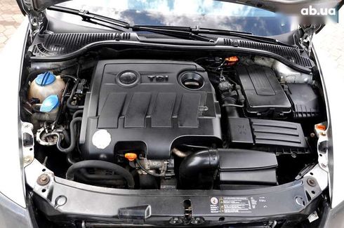 Skoda Octavia 2011 - фото 27