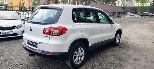 Volkswagen Tiguan 2010 - фото 6