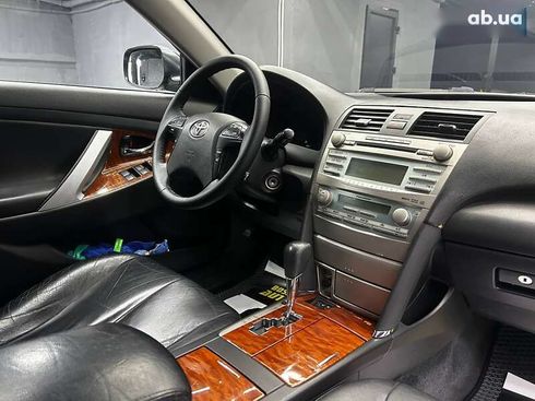 Toyota Camry 2008 - фото 8