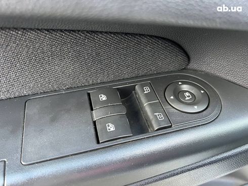 Opel Zafira 2012 серый - фото 16