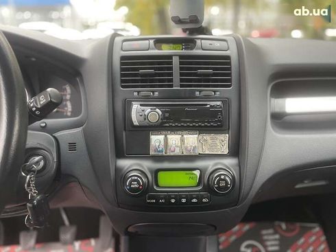 Kia Sportage 2008 - фото 26
