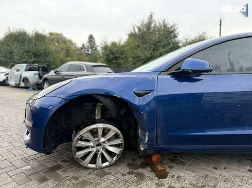Tesla Model 3 2021 - фото 3