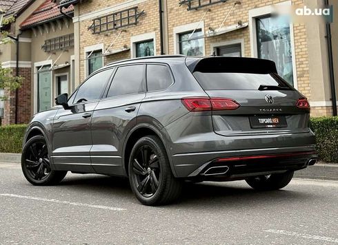 Volkswagen Touareg 2023 - фото 14