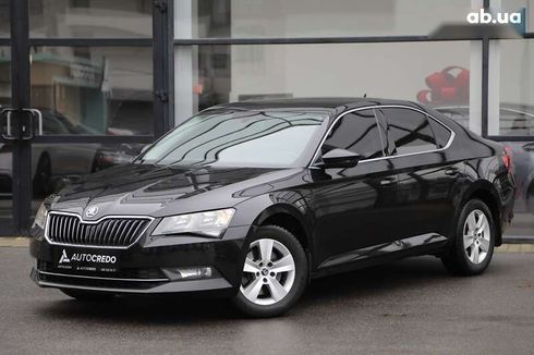 Skoda Superb 2016 - фото 3