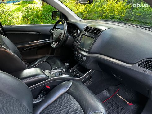 Dodge Journey 2019 серый - фото 26