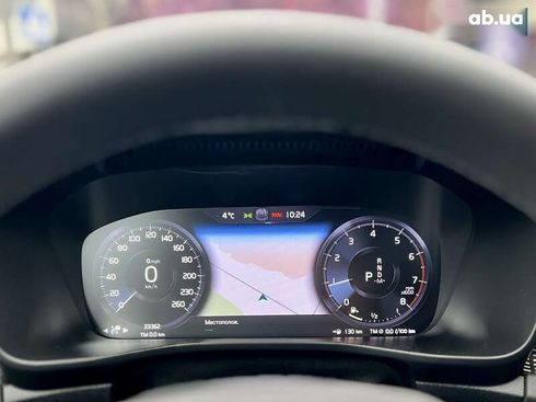 Volvo XC40 2022 - фото 19