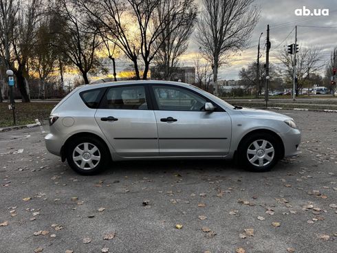 Mazda 3 2005 серый - фото 22
