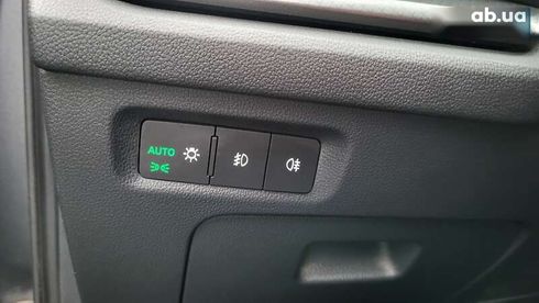 Skoda Octavia 2023 - фото 6