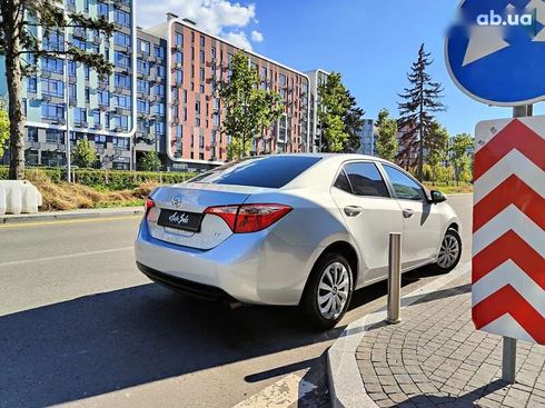 Toyota Corolla 2019 - фото 25
