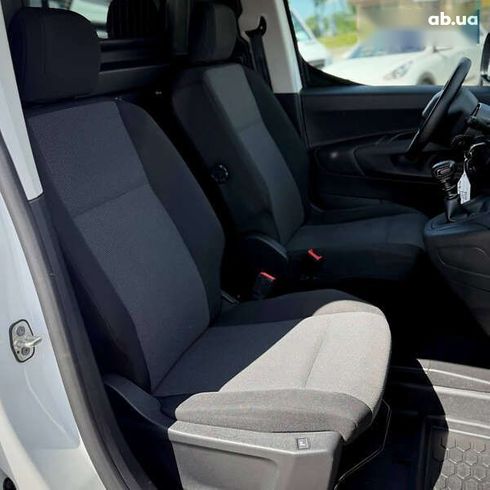 Peugeot Partner 2019 - фото 28