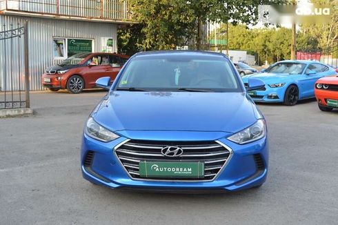 Hyundai Elantra 2017 - фото 8