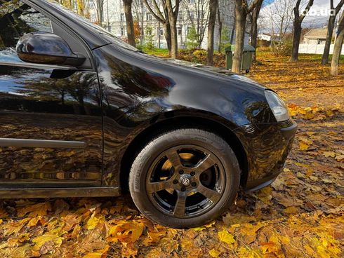 Volkswagen Golf 2004 черный - фото 5