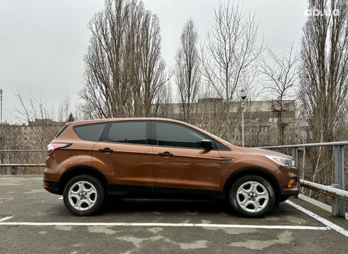 Ford Escape 2017 коричневый - фото 8