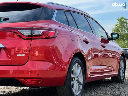 Renault Megane 2017 - фото 13