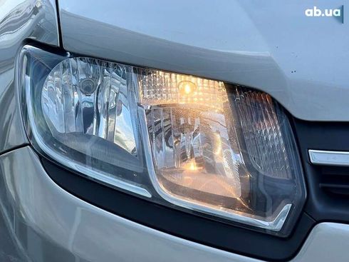 Renault Logan 2015 - фото 11