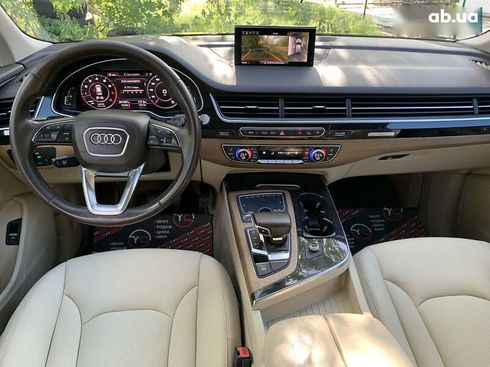 Audi Q7 2016 - фото 26