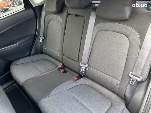 Hyundai Kona Electric 2021 - фото 22