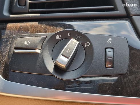 BMW 5 серия 2011 черный - фото 33