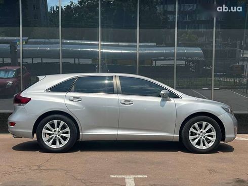 Toyota Venza 2013 - фото 4