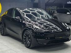 Продаж вживаних Tesla Model Y в Чернівецькій області - купити на Автобазарі