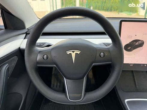 Tesla Model 3 2022 - фото 26