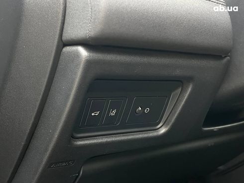 Land Rover Discovery 2019 черный - фото 33