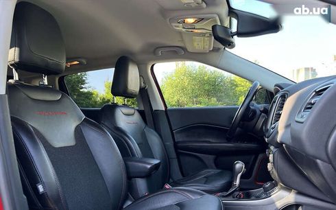 Jeep Compass 2019 - фото 9