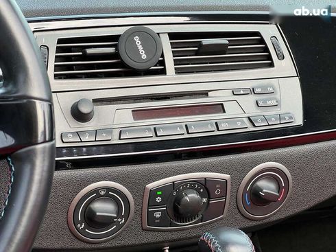 BMW Z4 2004 - фото 16