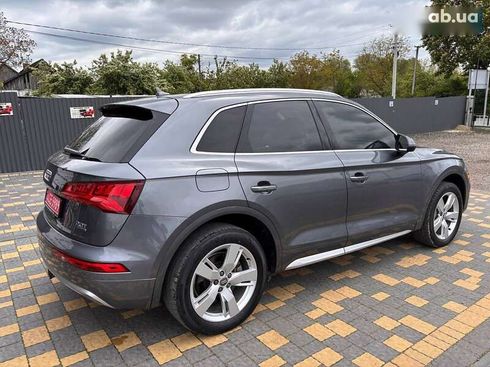 Audi Q5 2018 - фото 7
