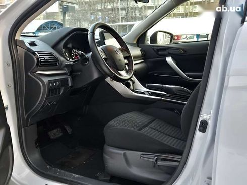 Mitsubishi Eclipse Cross 2022 - фото 8
