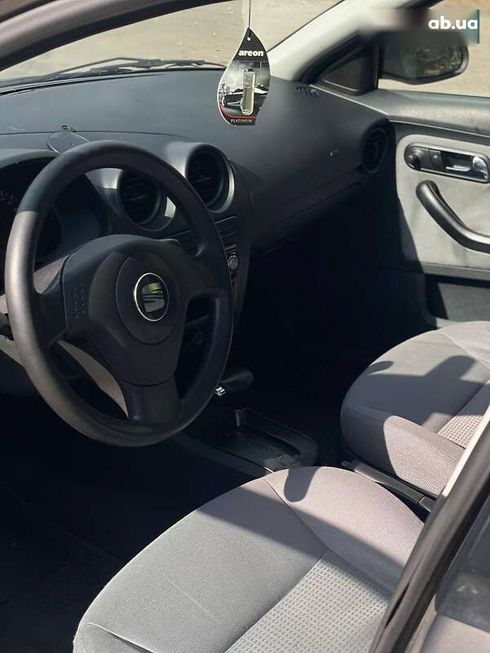 SEAT Cordoba 2003 - фото 19