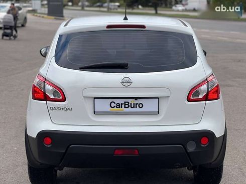 Nissan Qashqai 2010 - фото 10