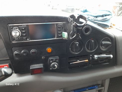 Volkswagen LT 35 2002 белый - фото 2