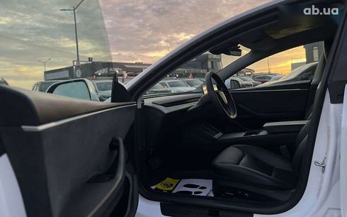 Tesla Model 3 2024 - фото 20