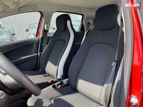 Renault Zoe 2020 - фото 19
