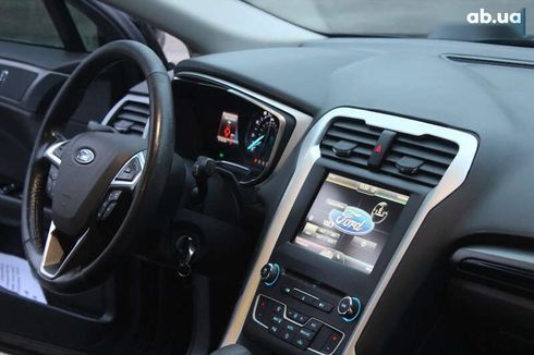 Ford Fusion 2016 - фото 23