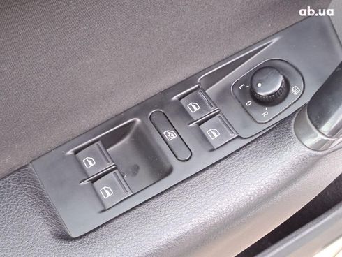 Volkswagen passat b7 2013 серый - фото 12
