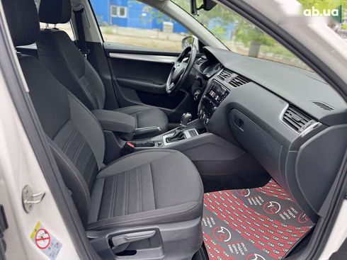 Skoda Octavia 2018 - фото 26